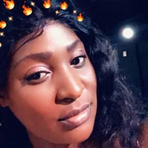 Meet your Posher, Ava